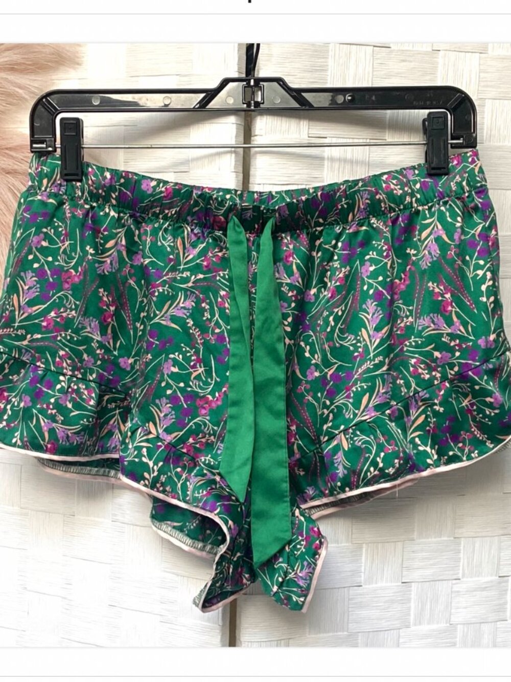 Victoria's Secret Satin Green Purple Floral Pajama Shorts Size M